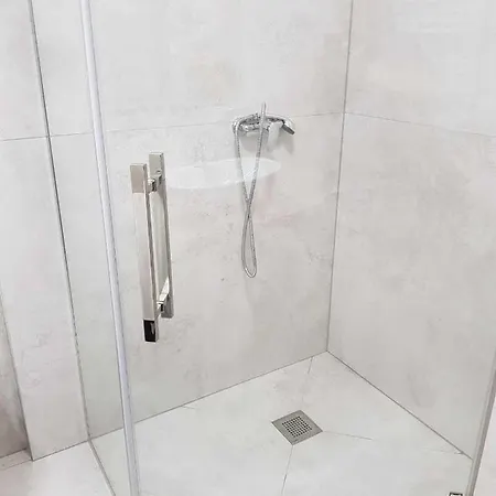 Apartment Rozy Wiatrow 1 *